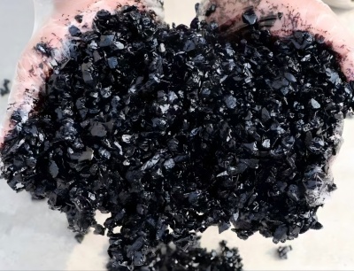 普安沥青冷补料（沥青砂）的优势特点与施工流程解析